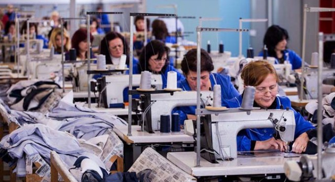 Perqindja e te punesuarve ne moshe te madhe- Eurostat: Shqiperia kryeson Rajonin